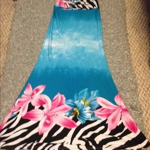 Maxi skirt